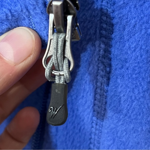 Woolrich Women’s Royal Blue Fleece Vest - Picture 8 of 10